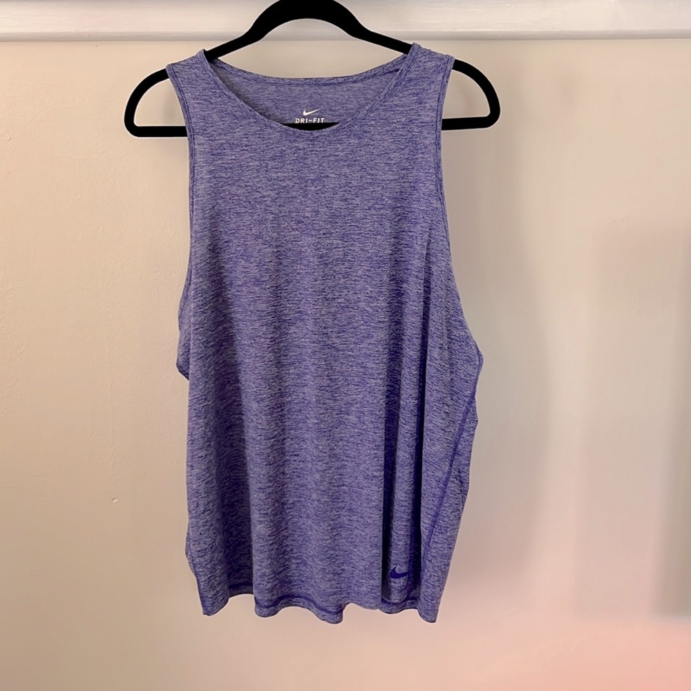 Nike Women’s Relaxed Dri-FIT Tank Top